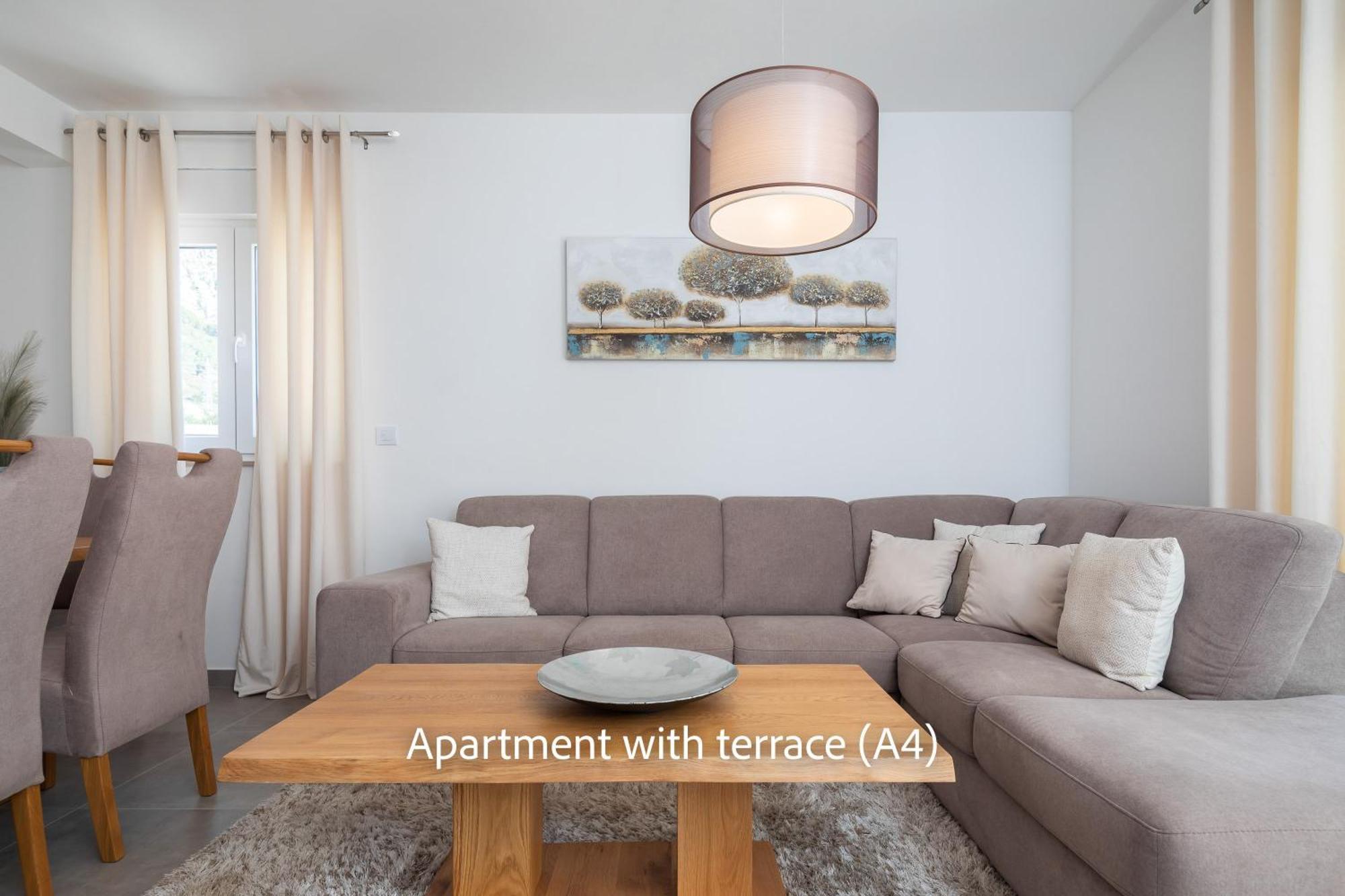 Apartman La Adriatique *