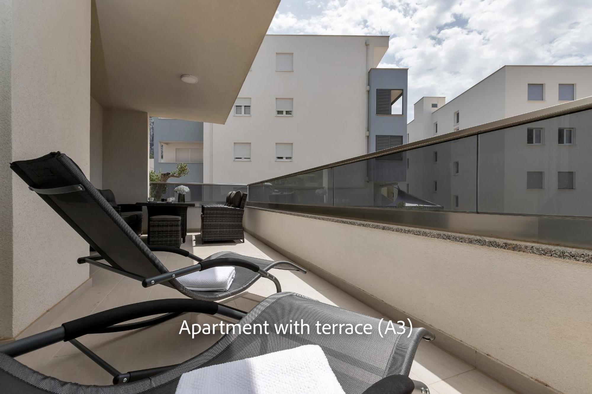 La Adriatique Apartman *